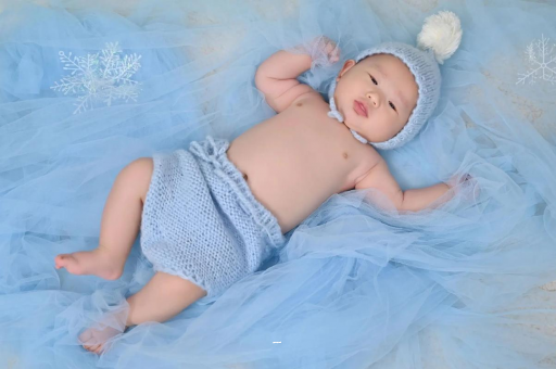 盘锦摸孕妇肚子沾喜气